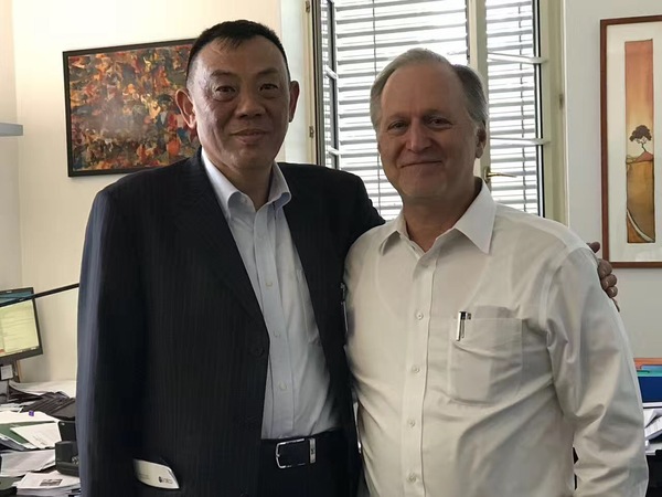 姚为群和库普曼