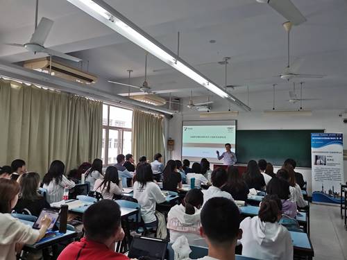 888643c52024bbdb9419fa4fd966f09